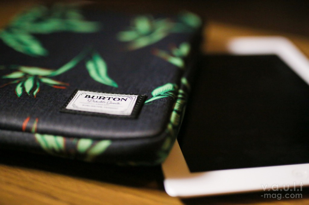 Burton Hawaiian Ipad Case