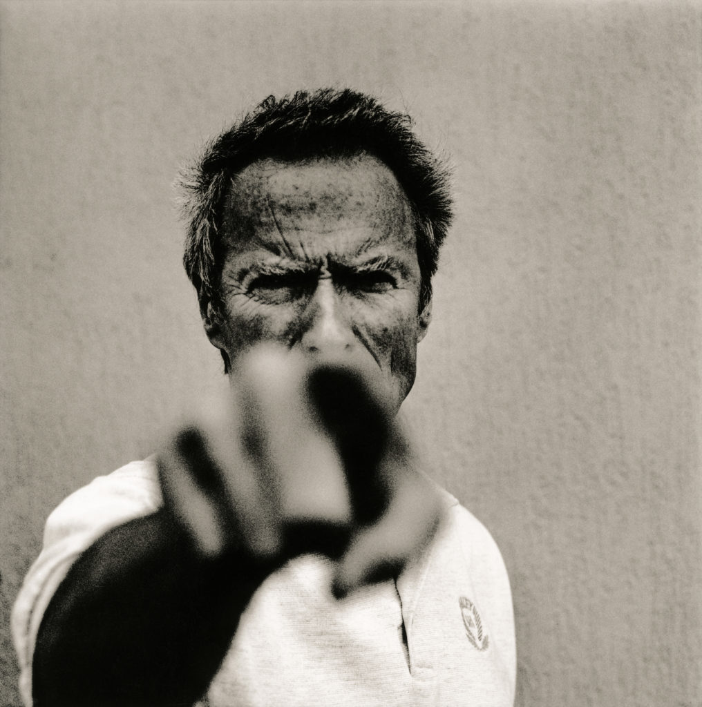 01_clint_eastwood_cannes_1994_copyright_anton_corbijn_00